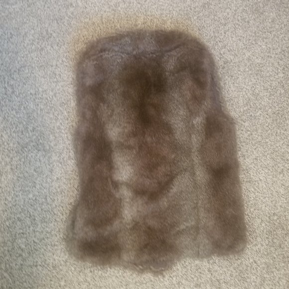 Kenar faux fur vest - Picture 6 of 8